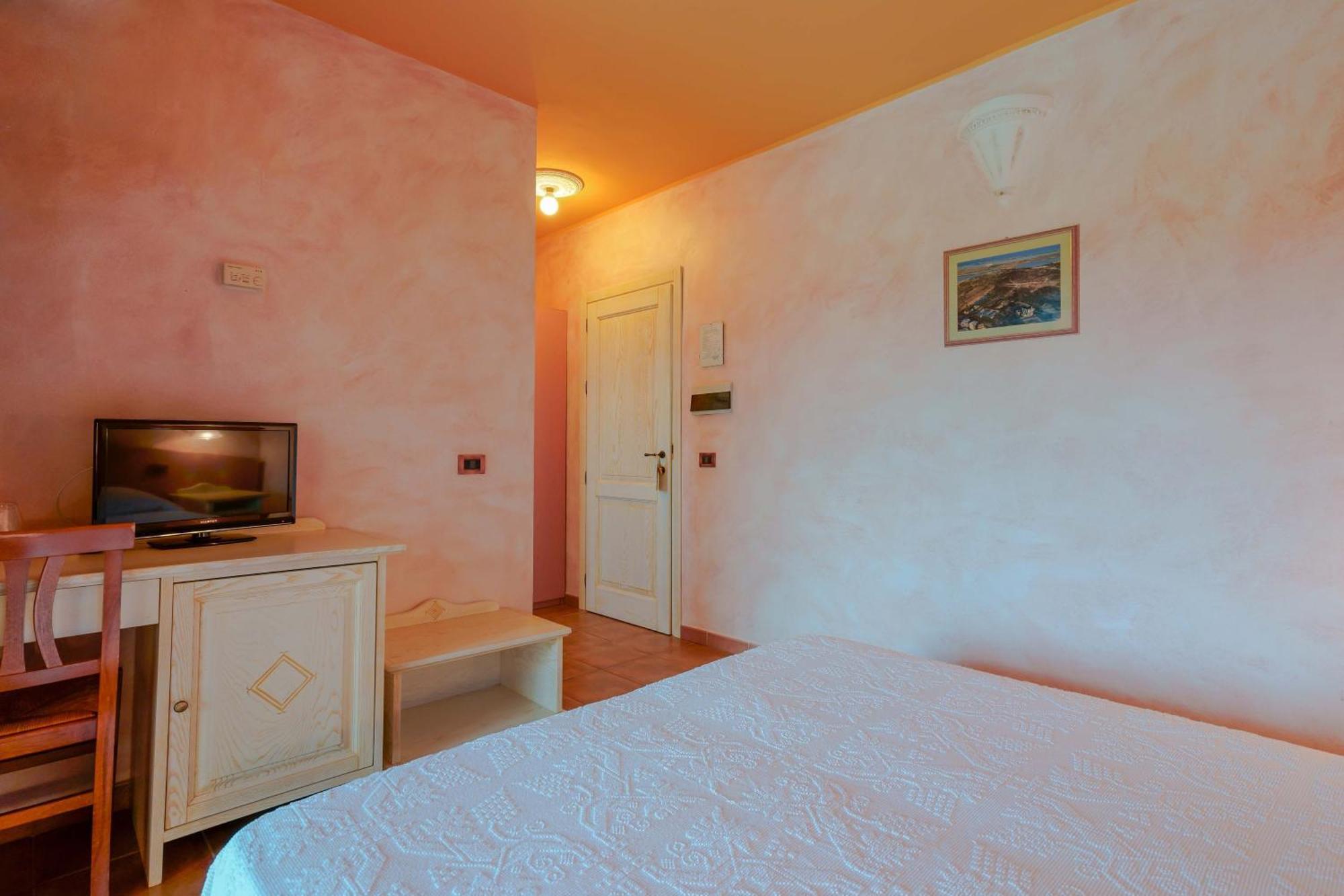 Hotel I Ginepri Quartucciu Zewnętrze zdjęcie